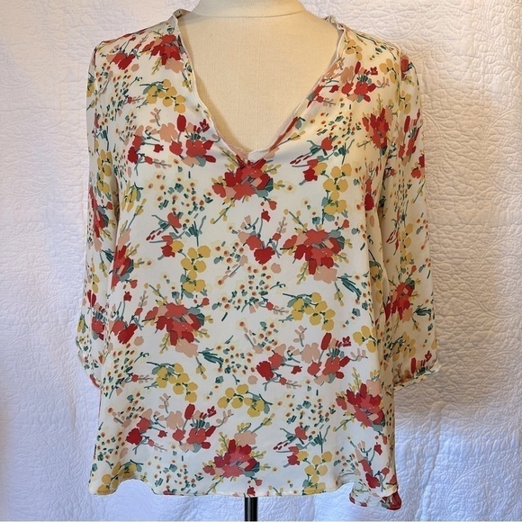 Zara Basic Womens Cream Floral 3/4 Sleeve Blouse, Size Large - Picture 1 of 12